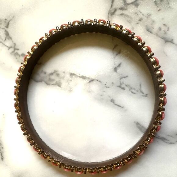Peach beaded gold tone bangle bracelet - Picture 8 of 8
